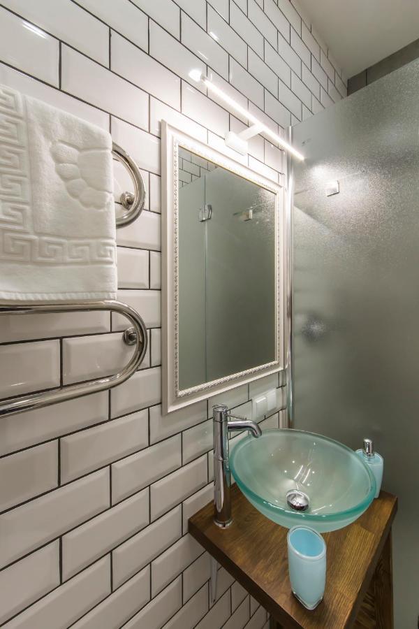 Kyiv City Loft Apart Hotel ภายนอก รูปภาพ