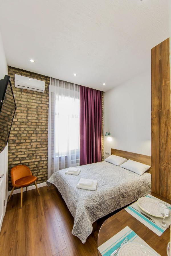 Kyiv City Loft Apart Hotel ภายนอก รูปภาพ