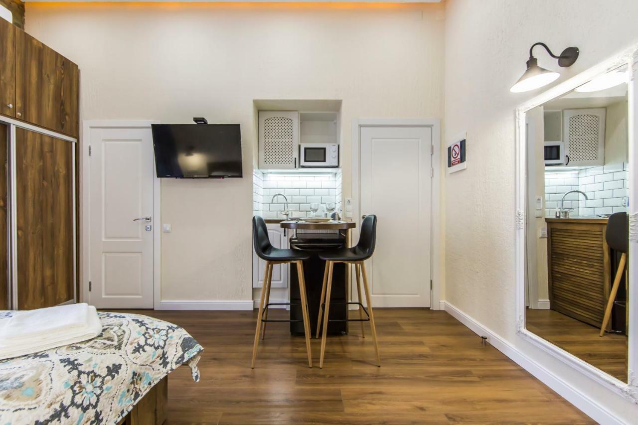 Kyiv City Loft Apart Hotel ภายนอก รูปภาพ