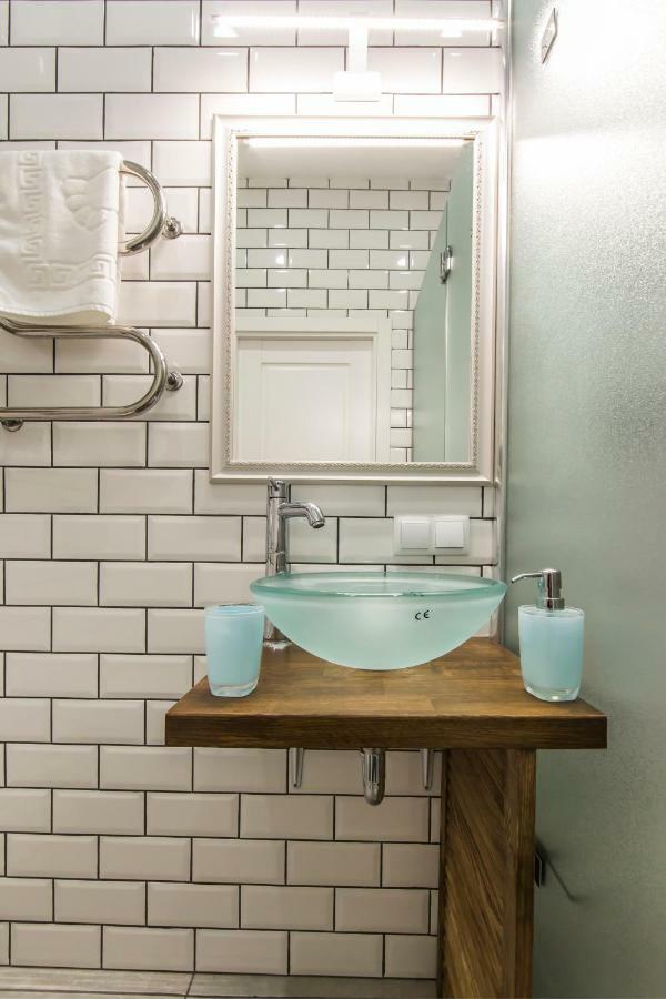 Kyiv City Loft Apart Hotel ภายนอก รูปภาพ