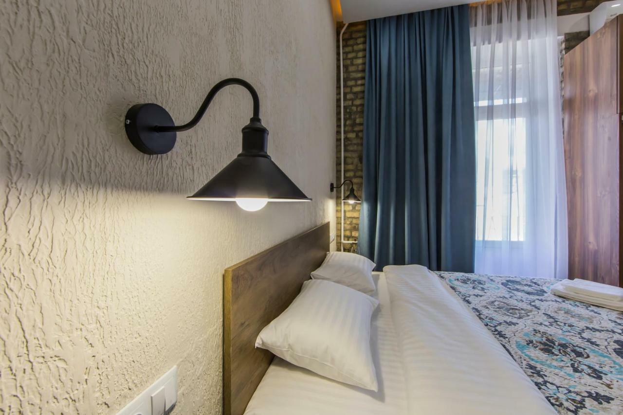 Kyiv City Loft Apart Hotel ภายนอก รูปภาพ